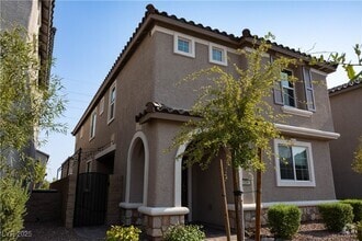 Building Photo - 10561 Sariah Skye Ave