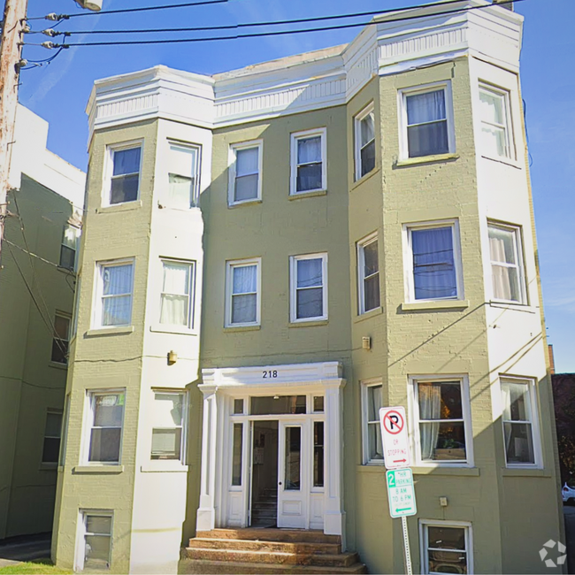 Building Photo - 218 N Craig St