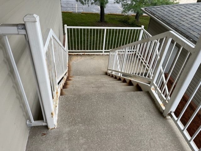 Building Photo - 721 Broadmeadow Rd