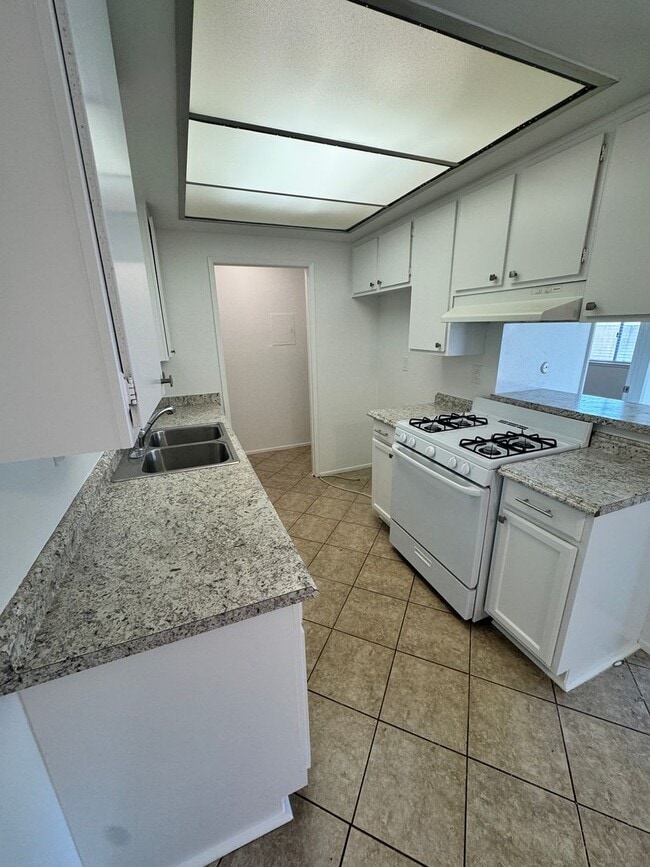 #A - Building on NORTH CANAL STREET - #A - Building on NORTH CANAL STREET Apartment