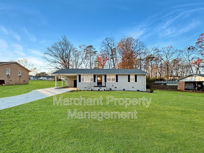 Building Photo - 105 Sexton St