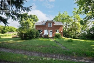 Building Photo - 453 Pleasant Ridge Rd