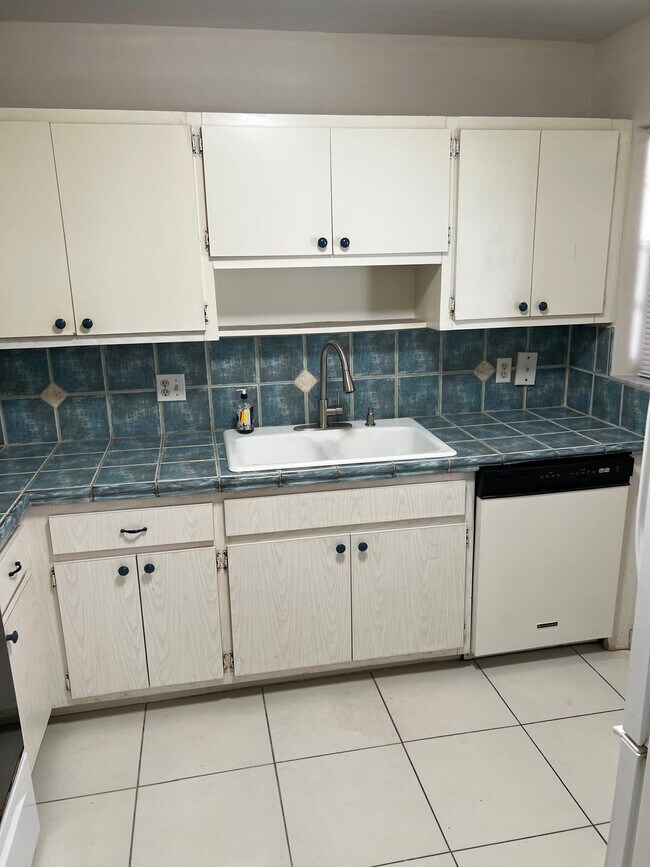 Foto del edificio - 2491 SW 82nd Ave