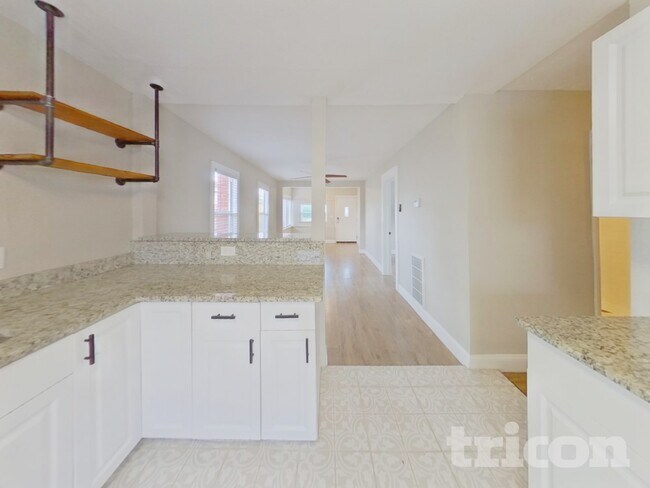 Foto del edificio - 3250 Prescott St N