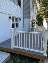 Building Photo - 94 Baron De Hirsch Rd