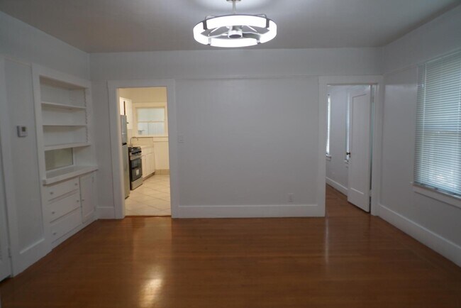 Foto del edificio - 1018 25th St