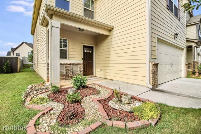Foto principal - 5 br, 3 bath House - 330 Emporia Loop