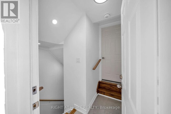 Building Photo - 2387 Kentucky Derby Way