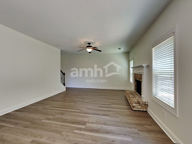 Foto del edificio - 1078 Hartwell Rd