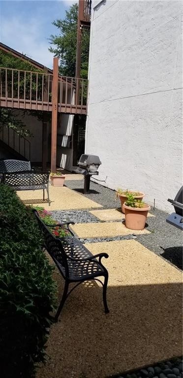 Foto del edificio - 3827 Gilbert Ave