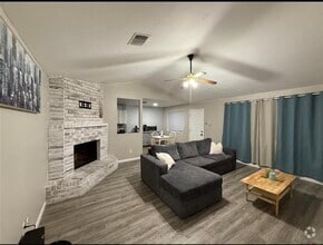 Building Photo - 2714 Skelton Dr