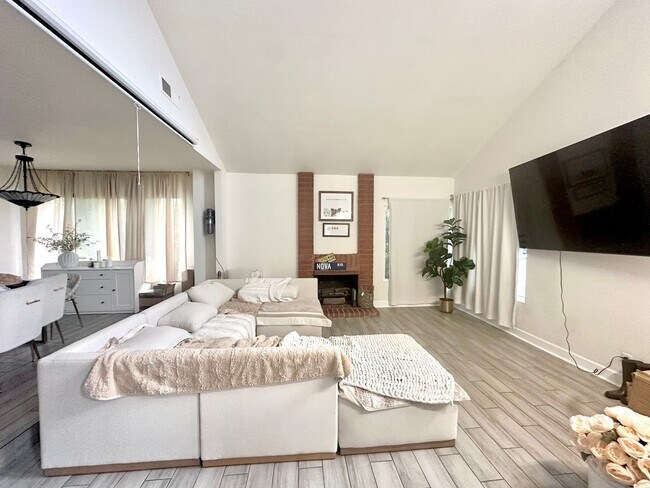 Foto del edificio - 15954 Meagher St