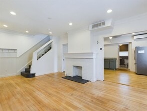 Building Photo - 3313 Cliff Ave
