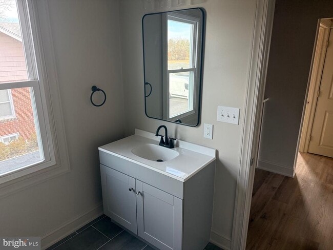 Building Photo - 3025 W Germantown Pike