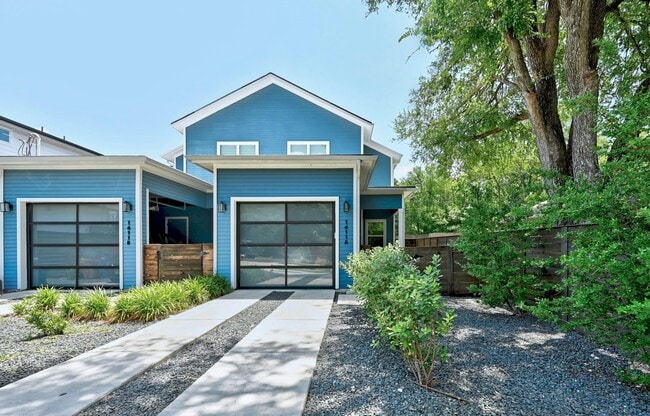 Building Photo - 1411 Cometa St