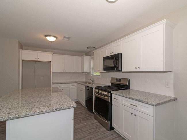 Building Photo - 4106 Covey Ln