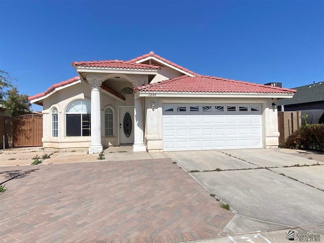 1240 Liberty St, San Luis, AZ 85349 House Rental in San Luis, AZ