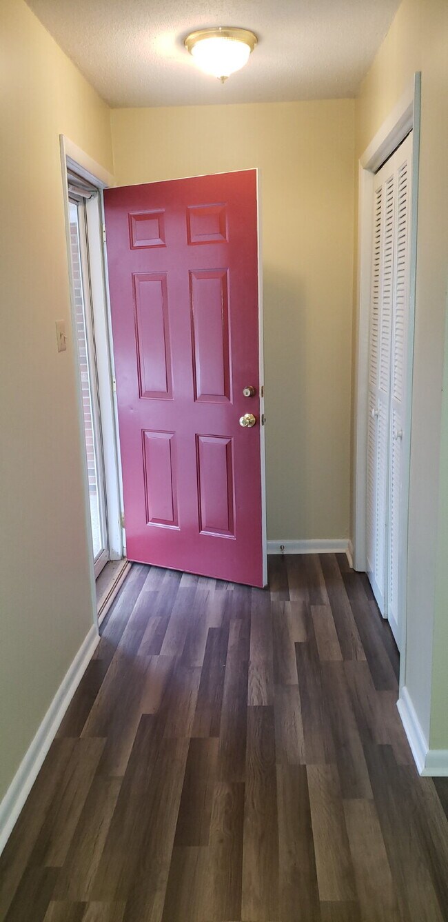 Foto del edificio - 2 BR, 1 BA APARTMENT- SCOTT HILLS (GOLDSBORO, NC) WATER INCLUDED