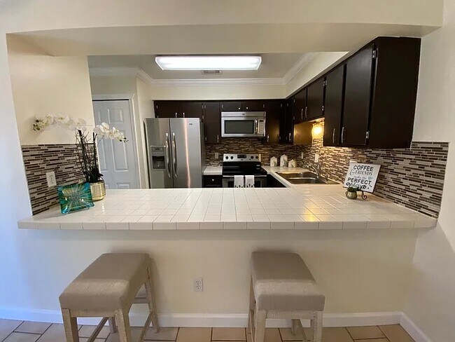 Foto del edificio - 612 Casa Park K Ct