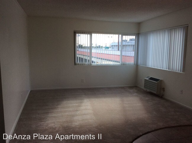 Building Photo - 2520 W La Palma Ave