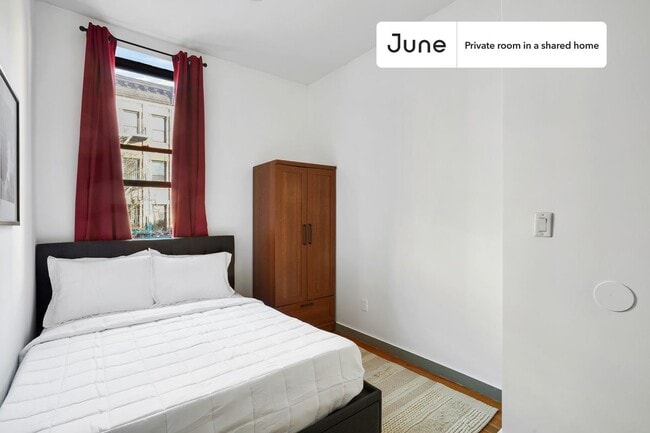 Building Photo - Room in Shared 4 bed/1.5 bath home in Bedford-Stuyvesant
