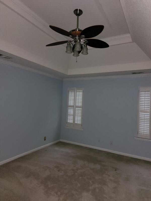 Building Photo - 203 Park Ln