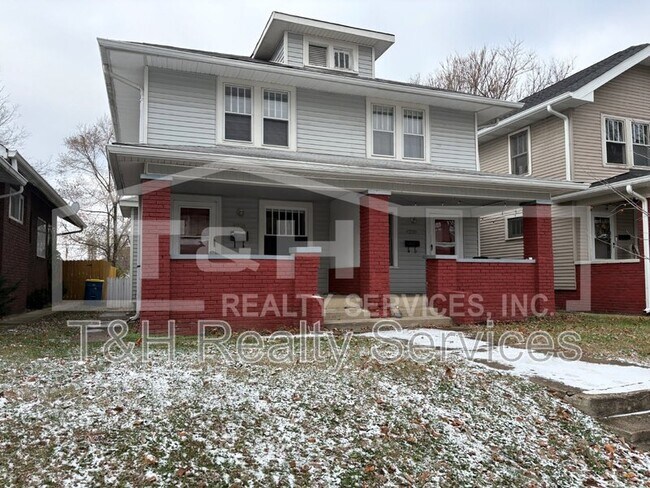 Foto del edificio - 4218 Carrollton Ave