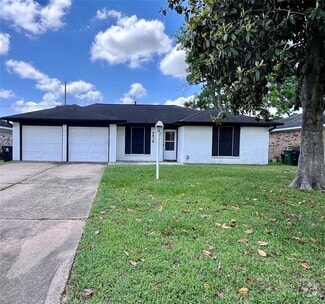 Building Photo - 9838 Tiltree St