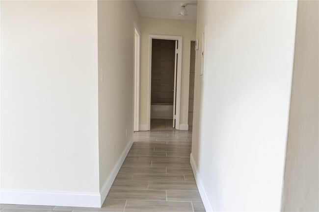 Building Photo - 11686 NW 39th St