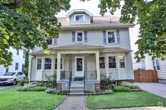 Building Photo - 1086 Harvard St