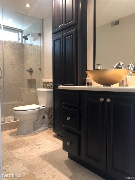 Foto del edificio - 3 br, 2 bath House - 958 Carnation Ave