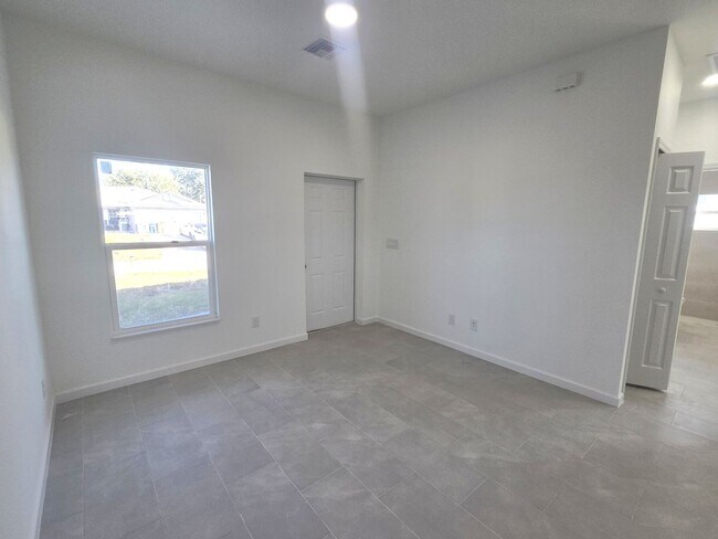 Foto del edificio - Brand New 2/2/1-PRIME SW LOCATION - Lehigh Acres