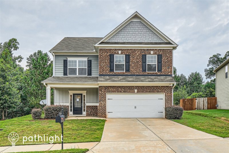 Foto principal - 451 Fredrick Dr