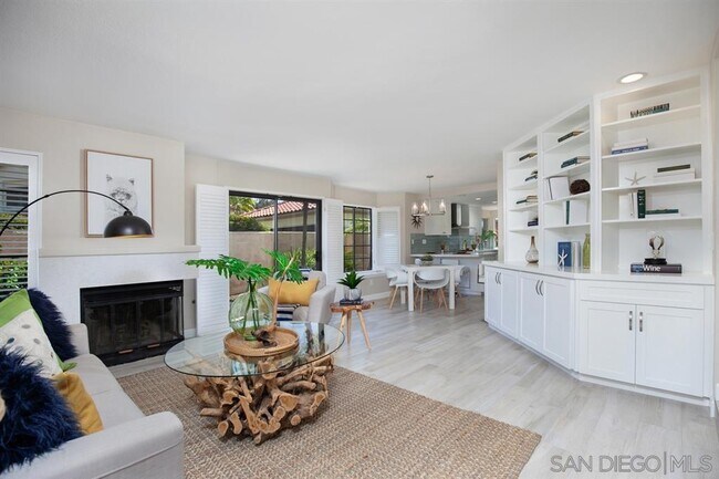 Building Photo - 1222 Ladera Linda Way