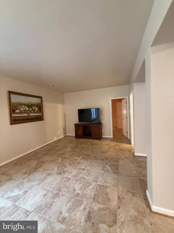 Building Photo - 20920 SOLOMONS -BASEMENT ONLY Ct