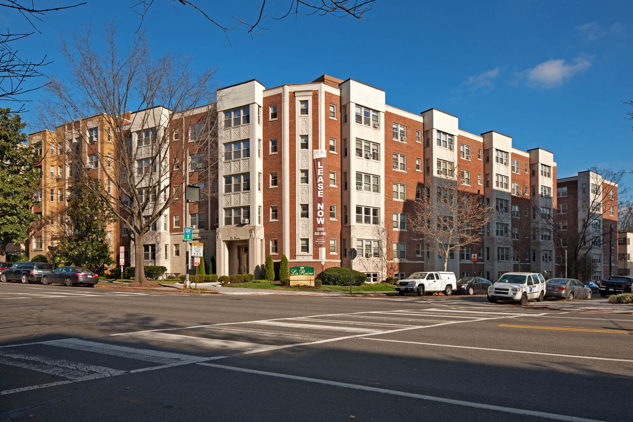 Foto principal - La Reine Apartments