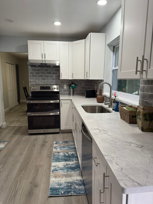 Foto del edificio - 154 SE Selva Ct