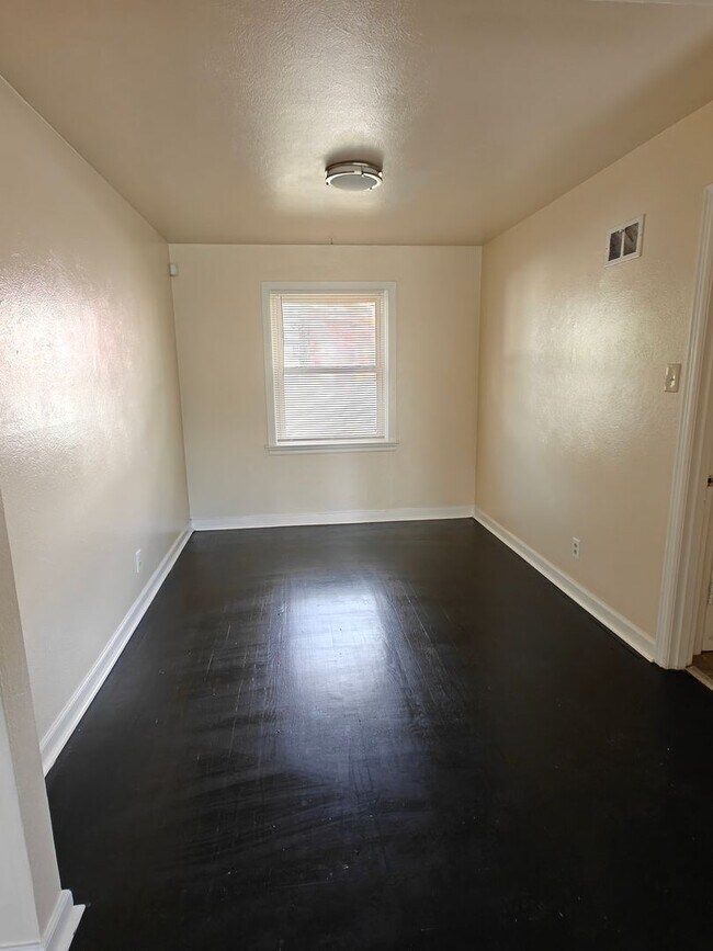 Foto del edificio - Charming 2 bed home