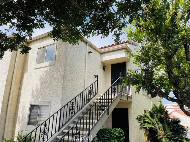 Building Photo - 6675 Paseo Del Norte