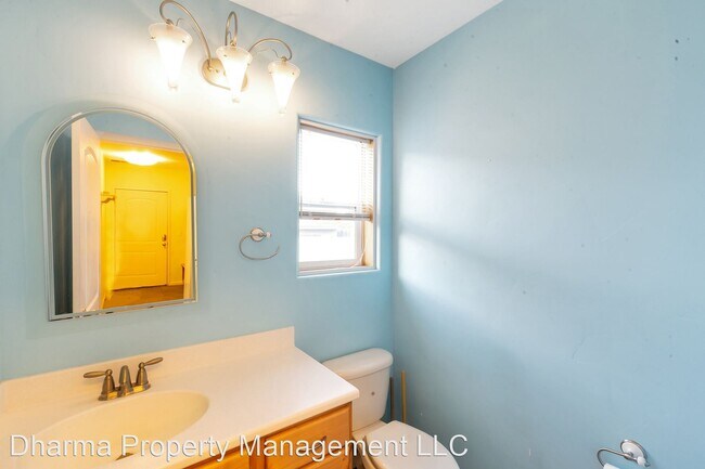 Building Photo - 3 br, 2.5 bath House - 737 N 800 W