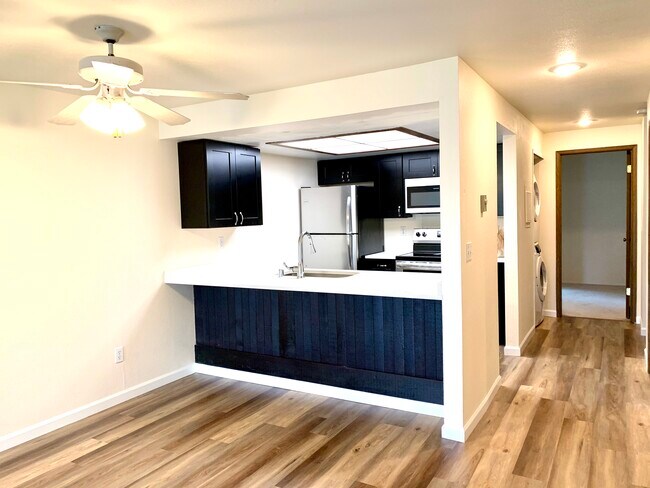 Foto del edificio - 9350 Redmond Woodinville Rd NE