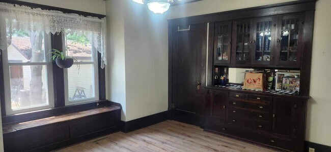 Foto del edificio - 725 3rd St