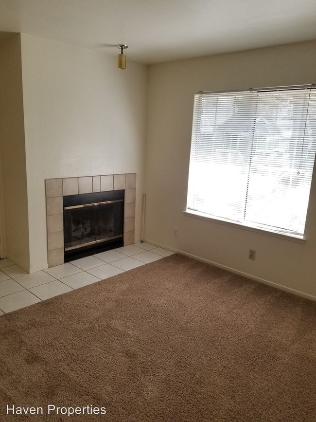 Building Photo - 126 Pierpoint Cir