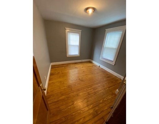 Building Photo - 88 Methuen St