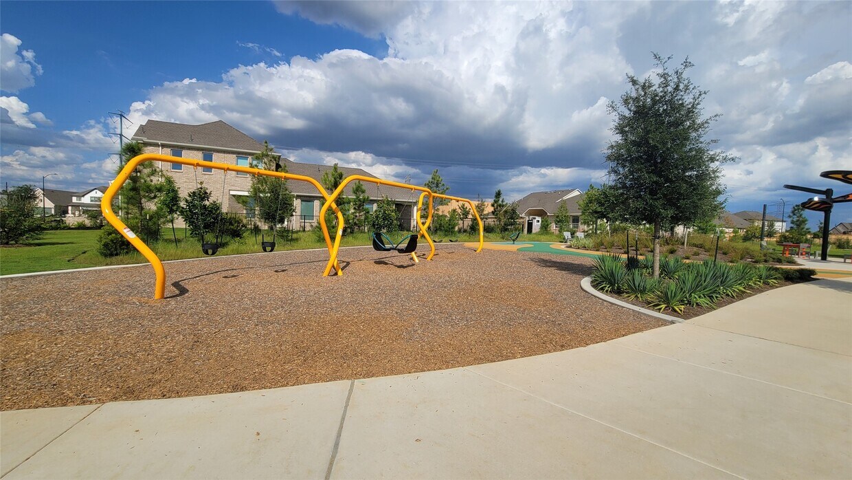 Building Photo - 22006 Tawny Butterfly Dr