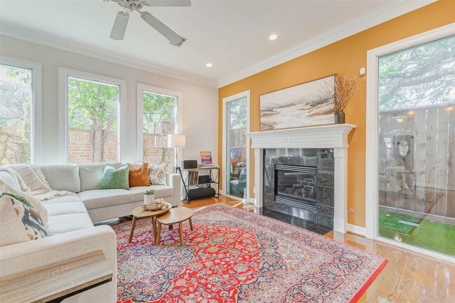 Building Photo - 2828 W Holcombe Blvd