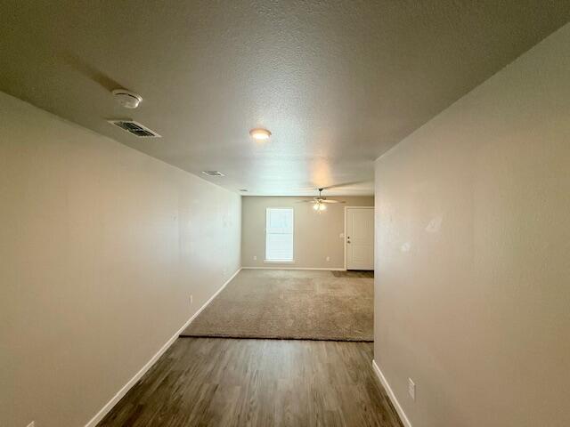 Foto del edificio - 9712 Trenton Ave