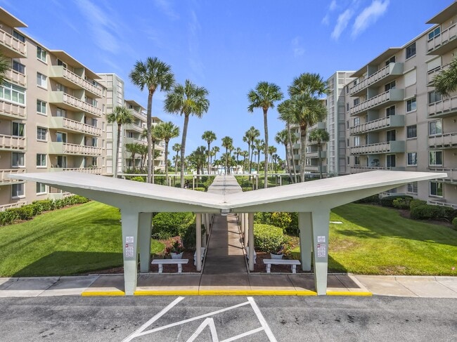 Foto del edificio - 2020 N Atlantic Ave