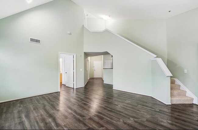 Foto del edificio - 3015 Nicosh Cir