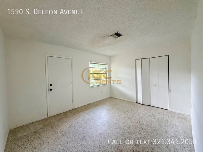 Foto del edificio - 1590 S Deleon Ave